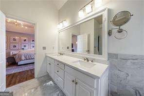 2618 Gladstone Terrace Woodstock - 13