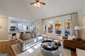 2618 Gladstone Terrace Woodstock - 2