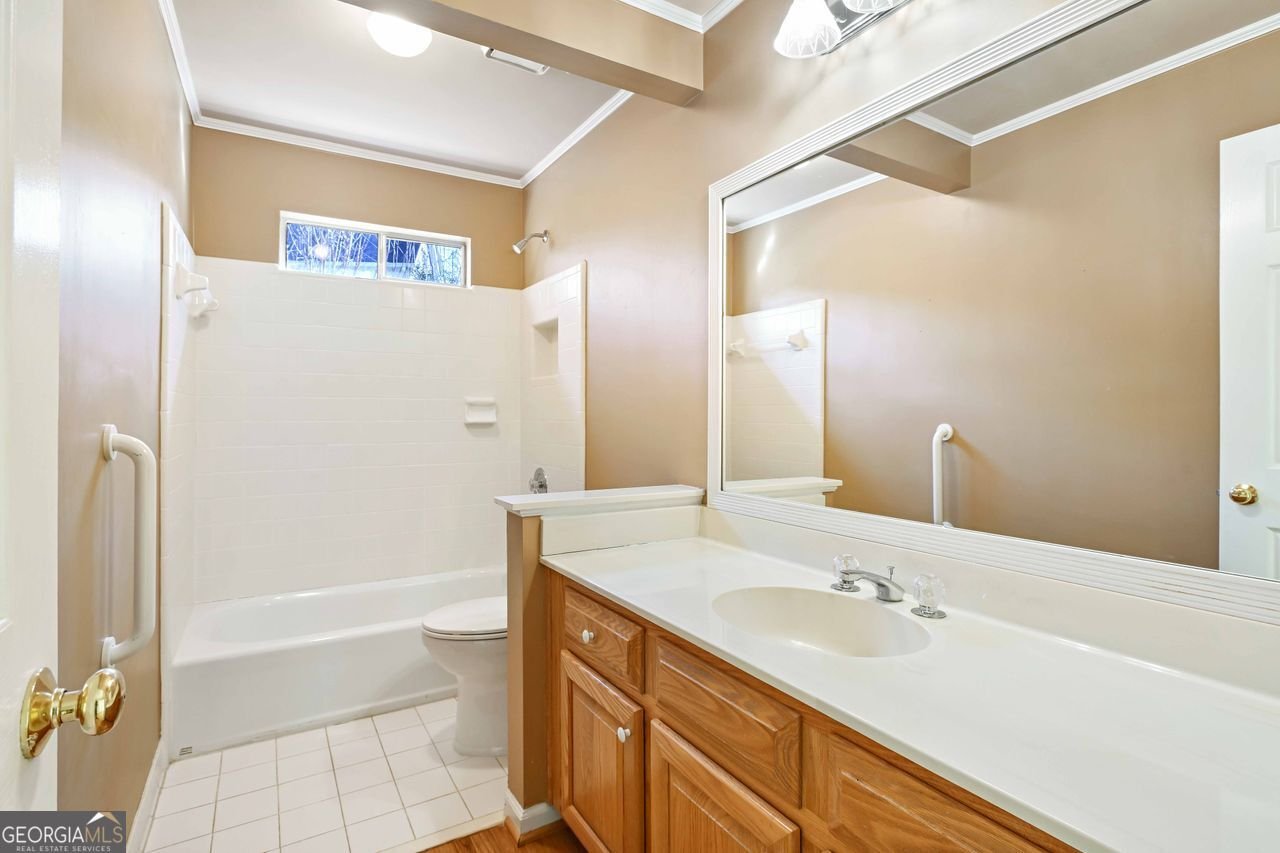 1525 HABERSHAM Place Cumming - 40