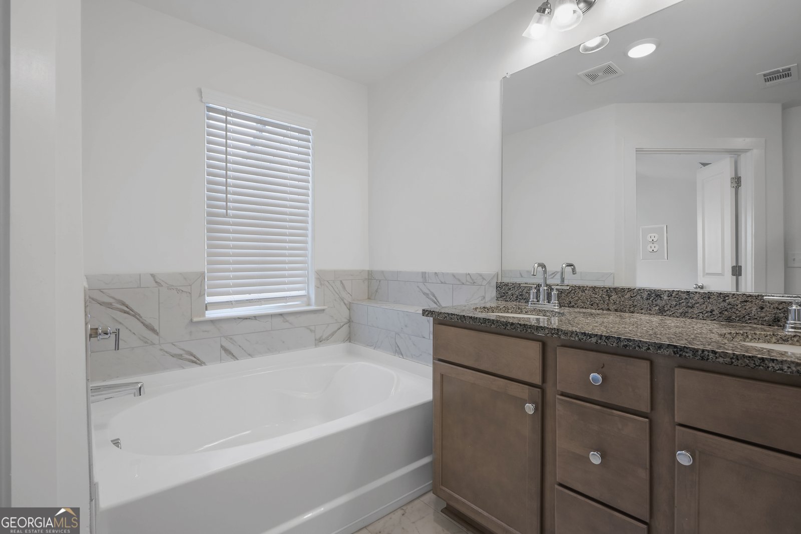 5316 Radford Loop Fairburn - 22