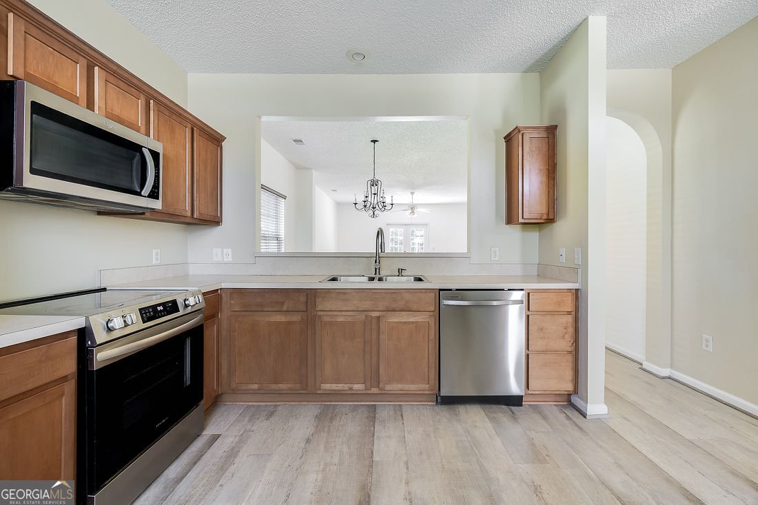 155 Alexander Way Richmond Hill - 8