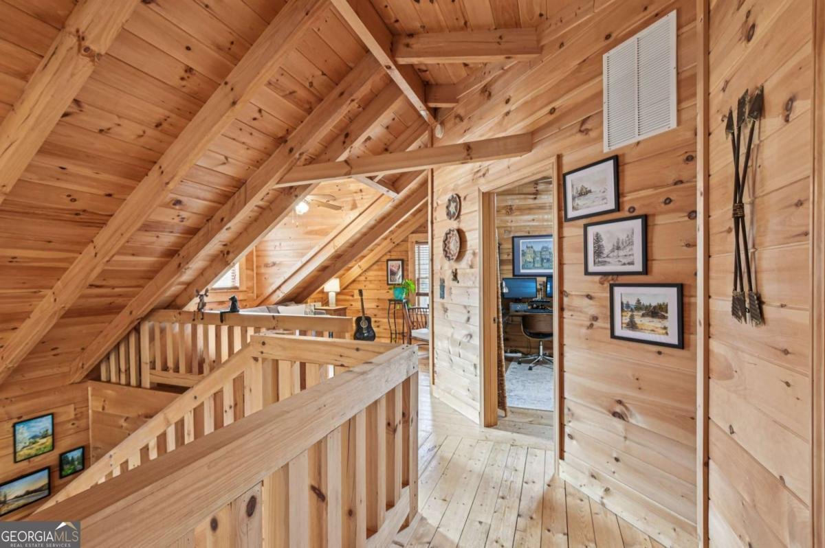 324 Sutallee Place White - 15