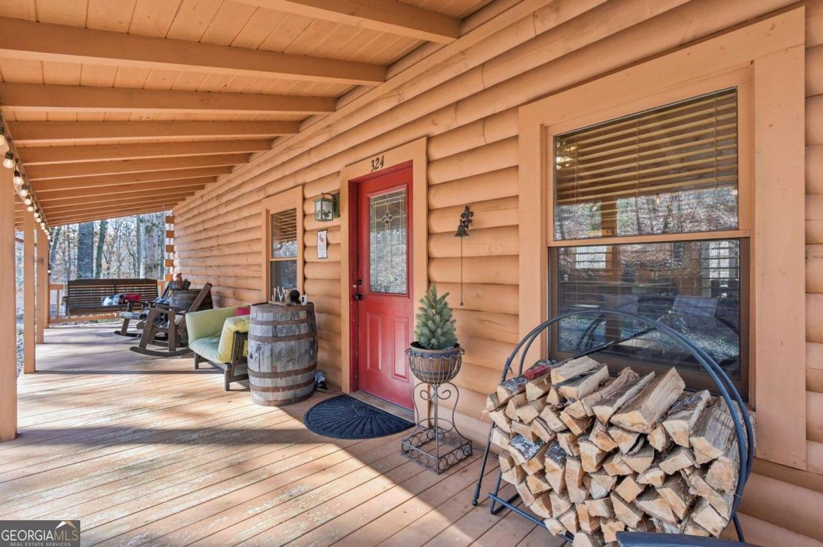 324 Sutallee Place White - 2