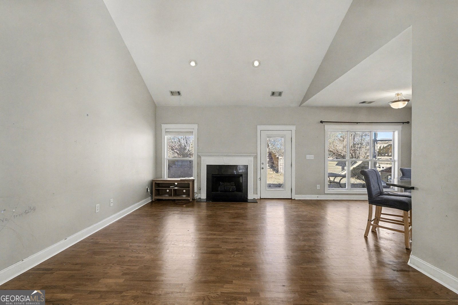 164 Laura Lane Commerce - 16