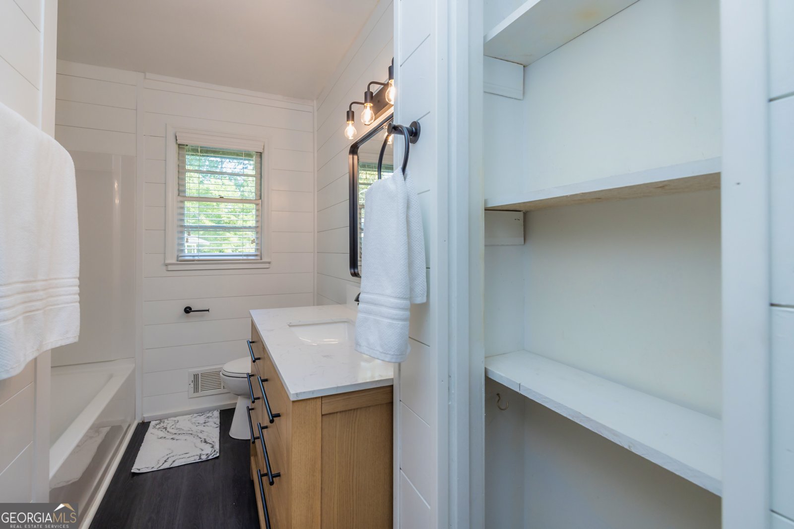 6427 Bennett Drive Rex - 18