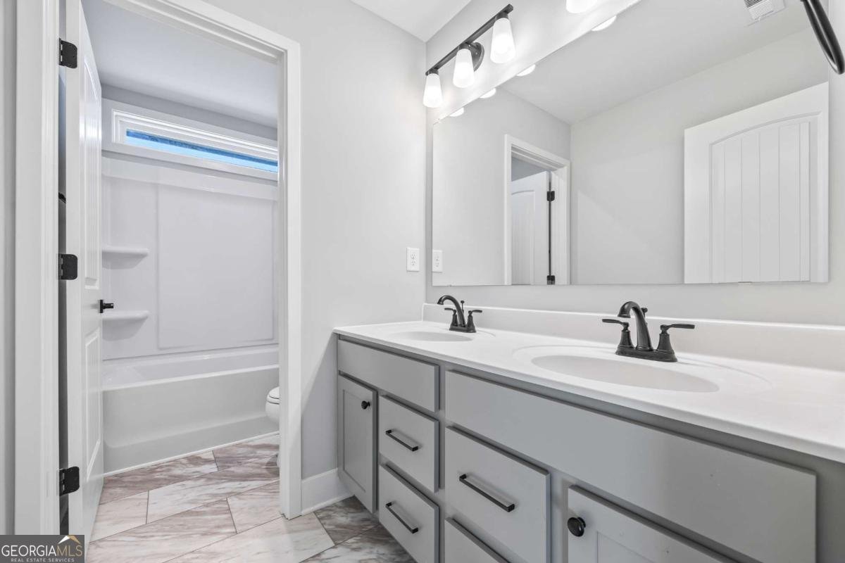 72 Clear Lake Parkway Hoschton - 28