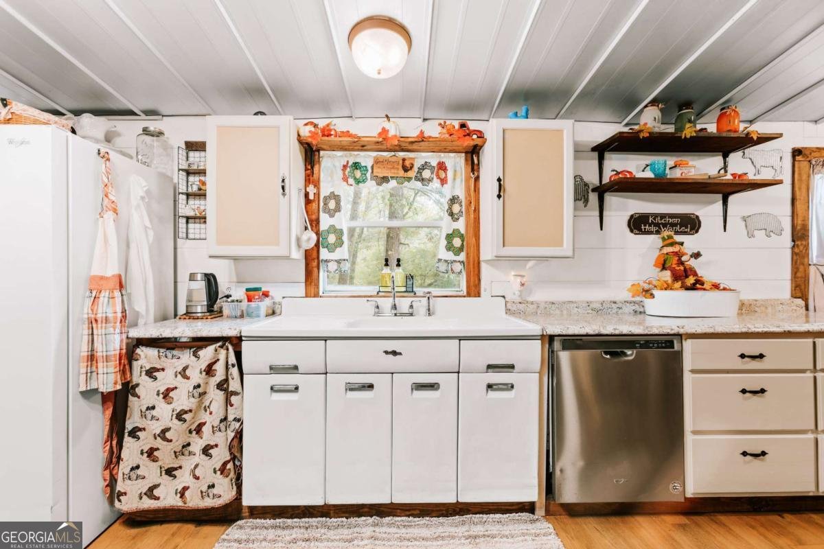 5971 Penfield Road Union Point - 11