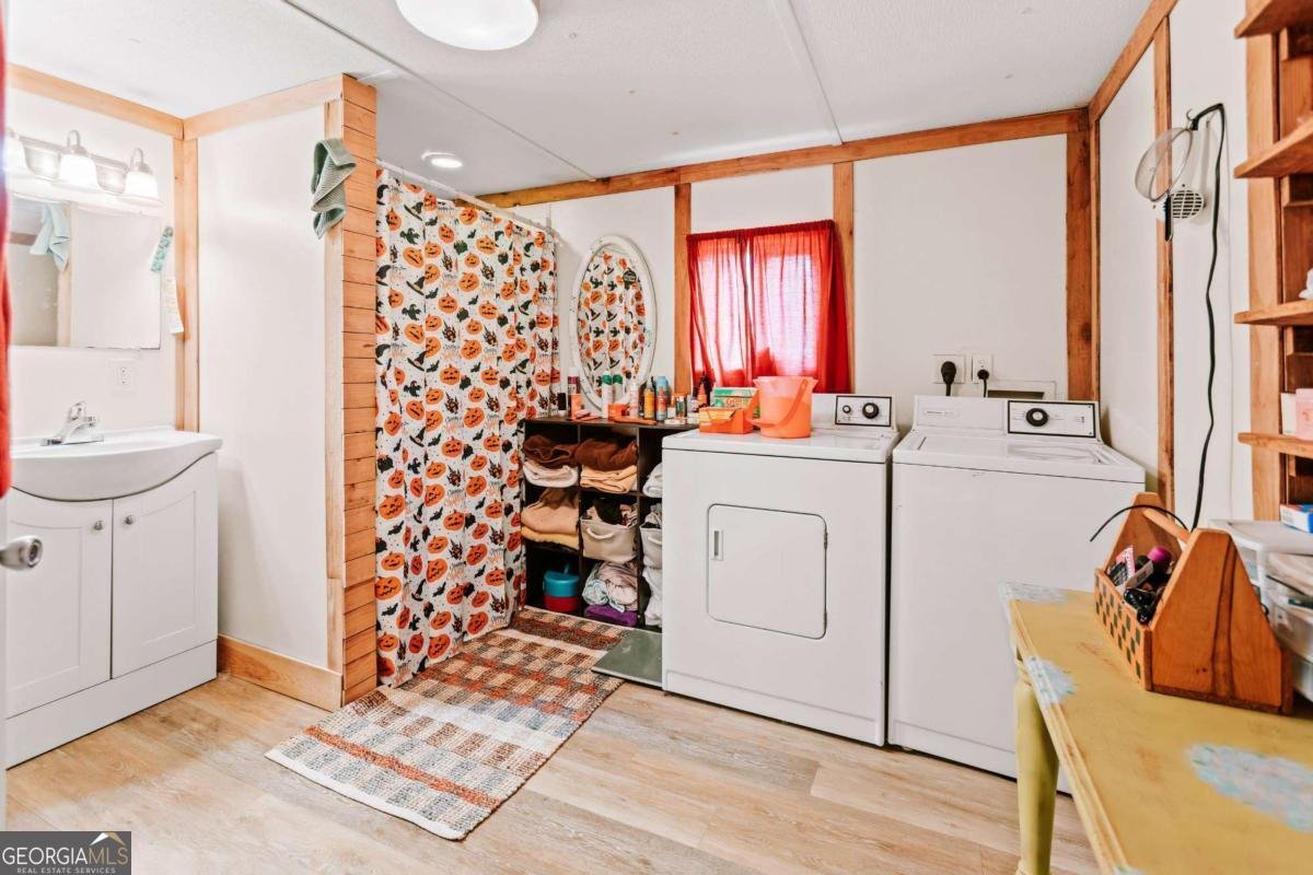 5971 Penfield Road Union Point - 27