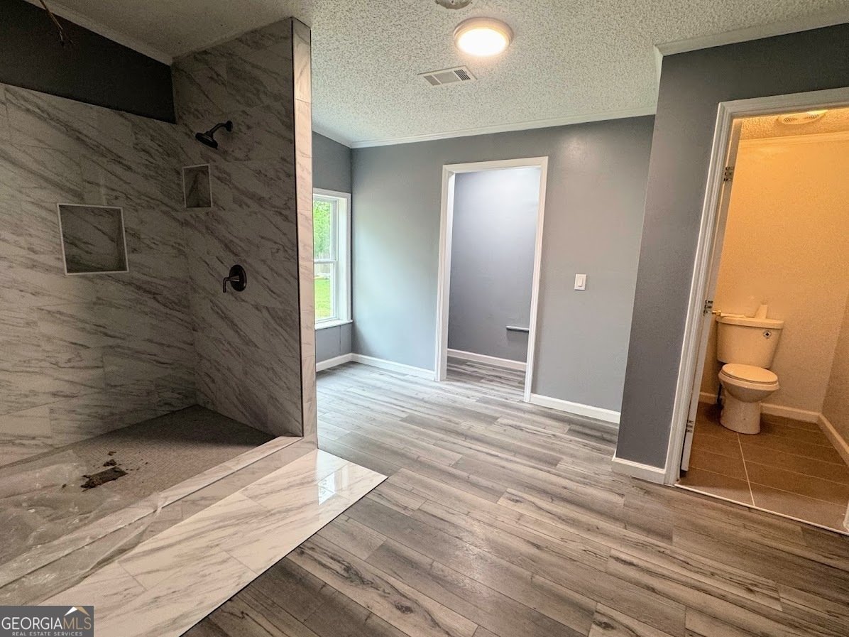 208 Holliday Way Carrollton - main photo