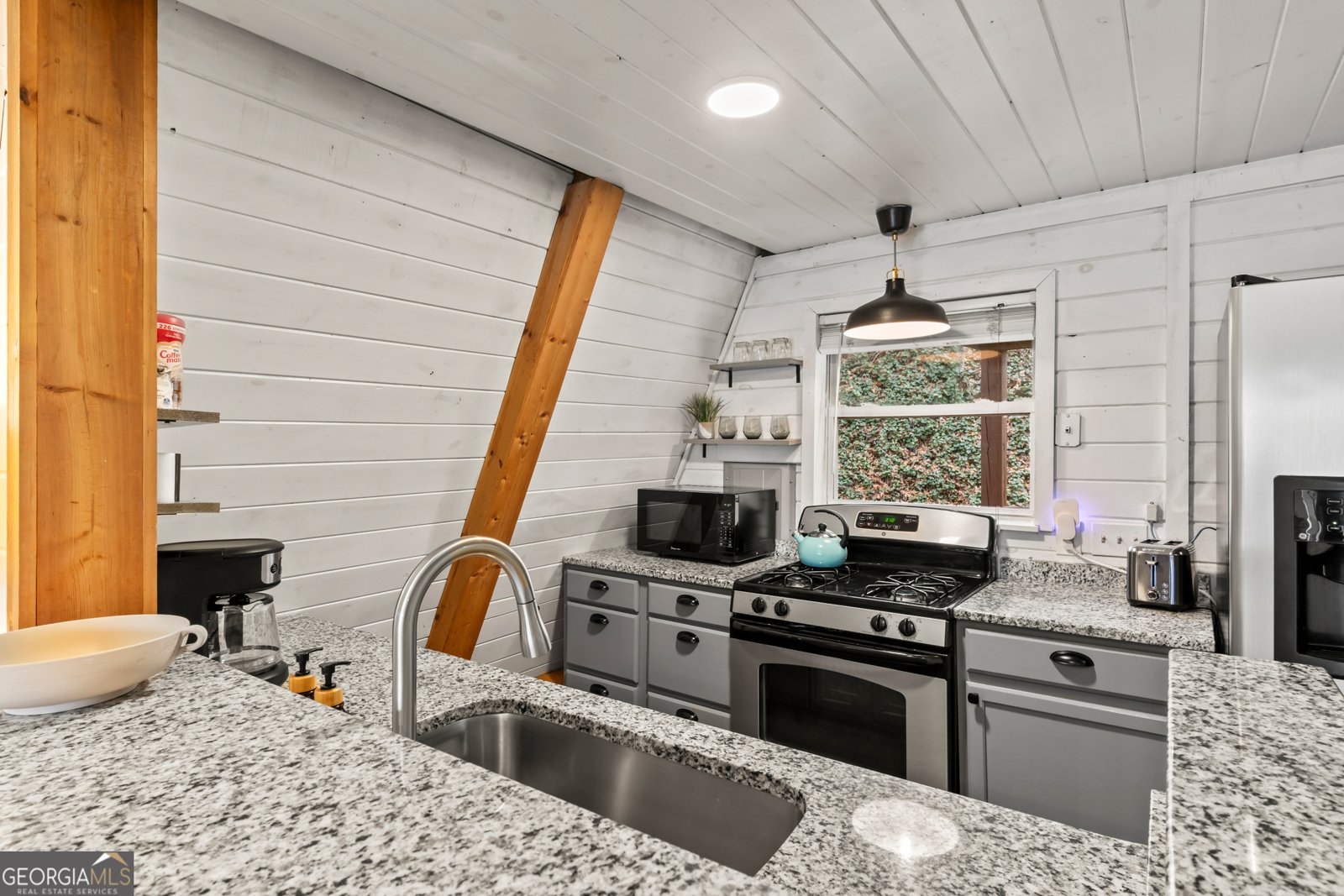 115 Barnhill Road Blairsville - 23