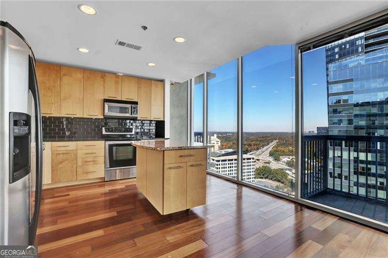 3324 Peachtree Road Atlanta - 9