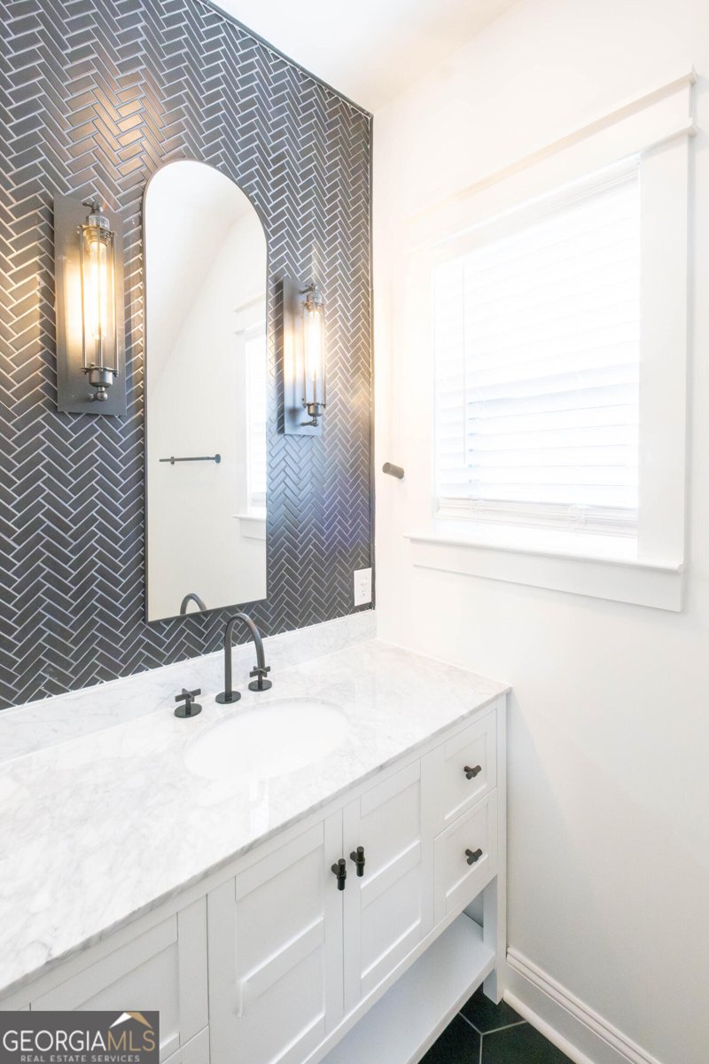 209 Derenne Avenue Savannah - Photo 34