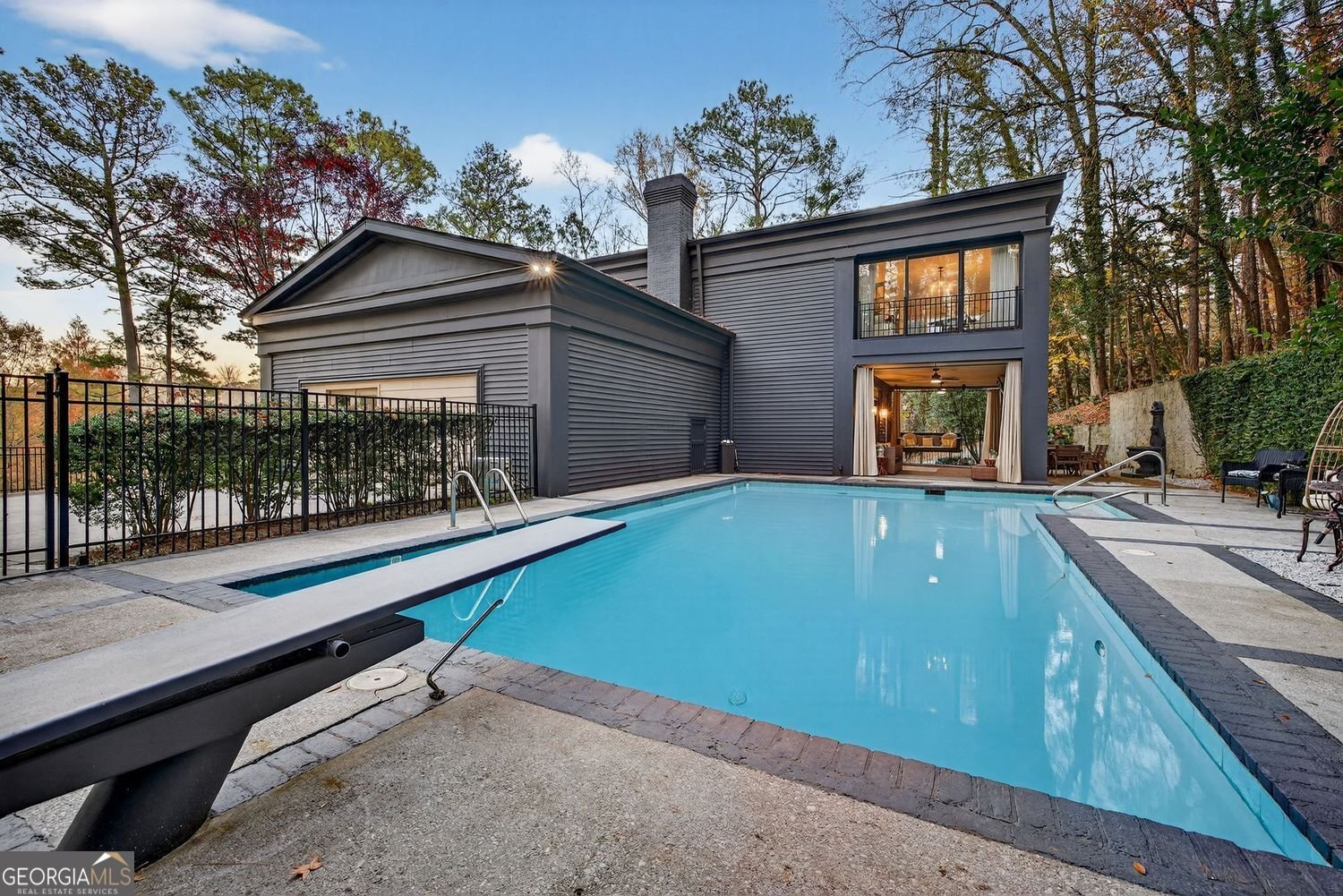 2525 Spalding Drive Atlanta - 16