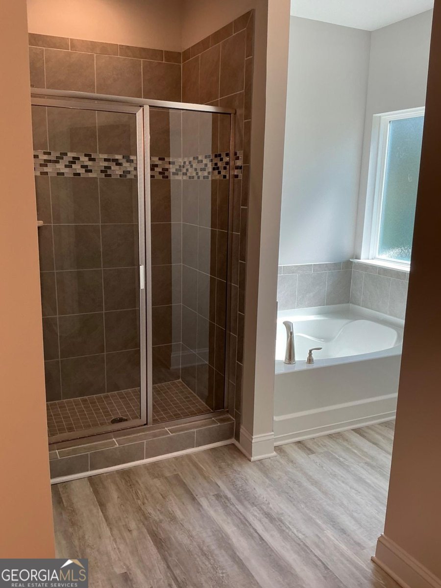 267 Eason Bowdon - 15