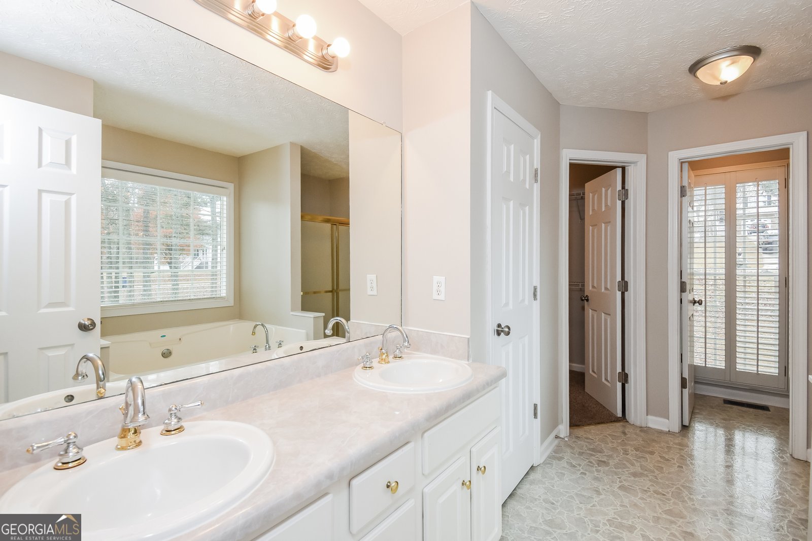 115 Springfield Way Dallas - 11