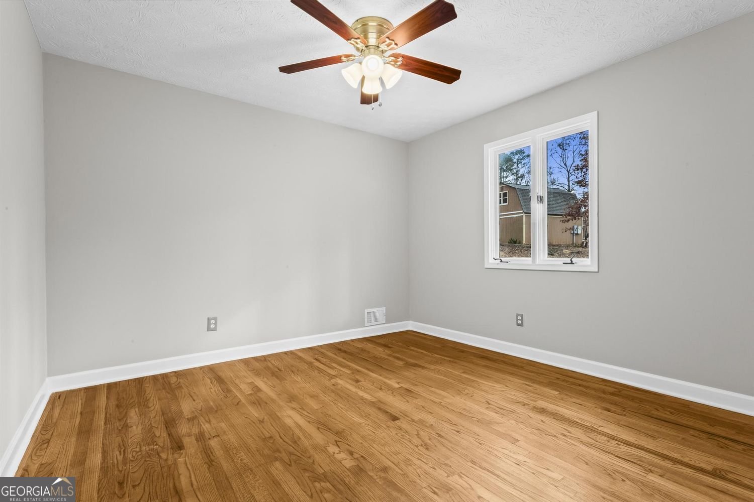 1925 Commonwealth Court Cumming - 27