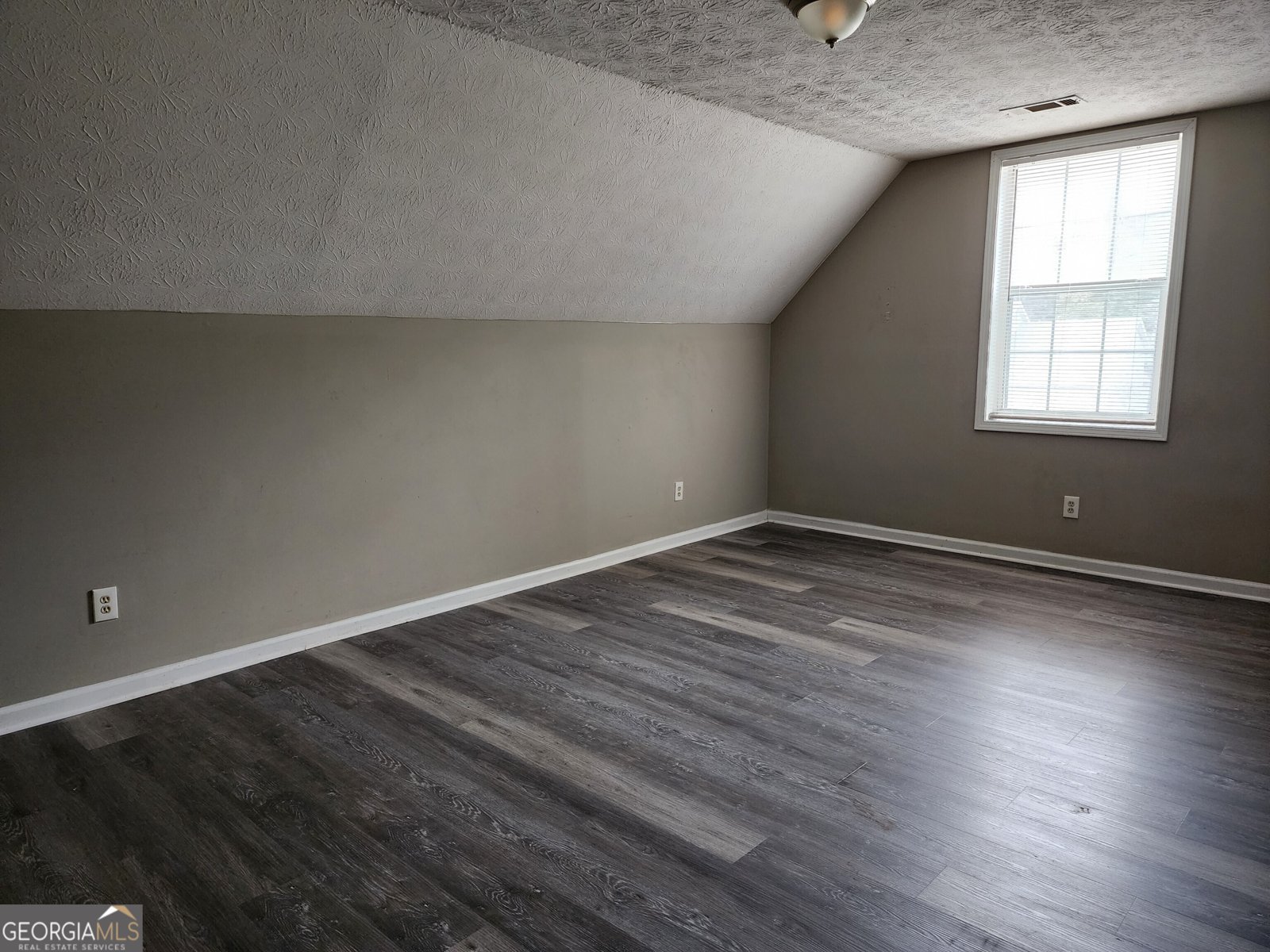 263 Northwind Drive Stockbridge - 25