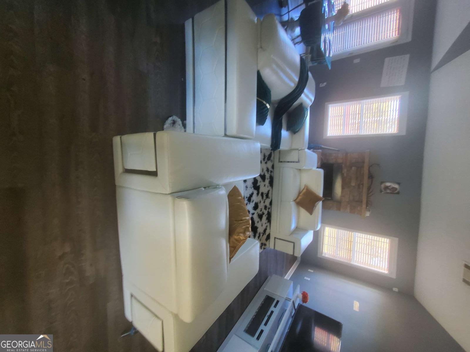 100 GORDONS LAKE Drive Temple - 24