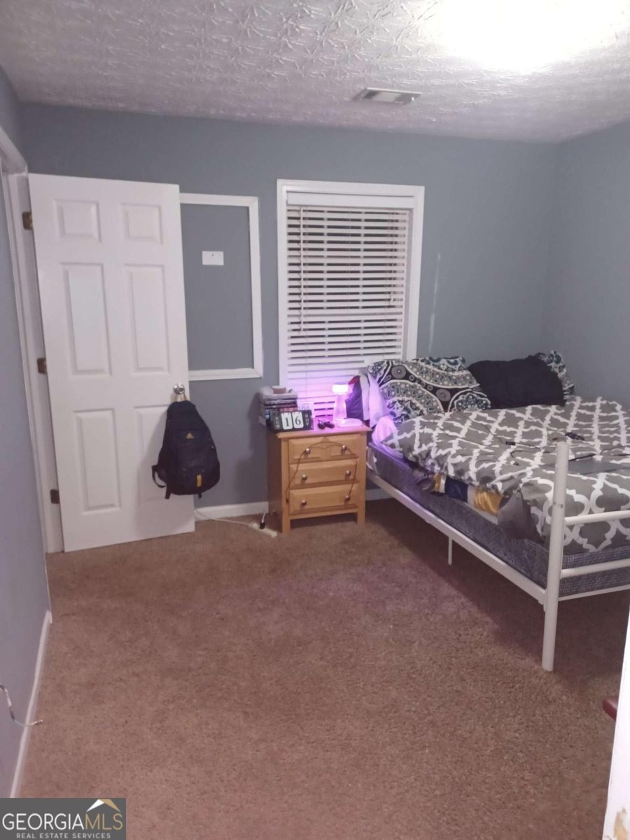 100 GORDONS LAKE Drive Temple - 30