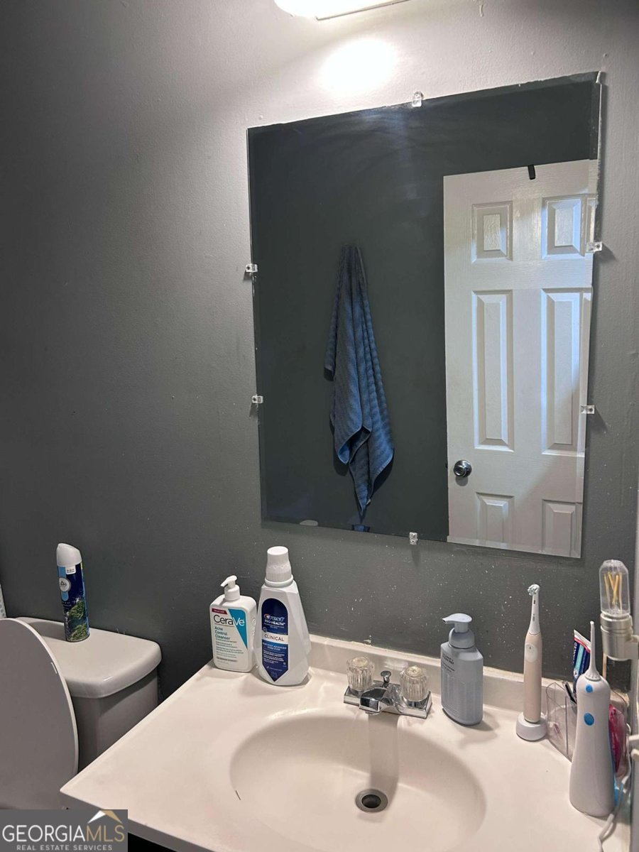 100 GORDONS LAKE Drive Temple - 35