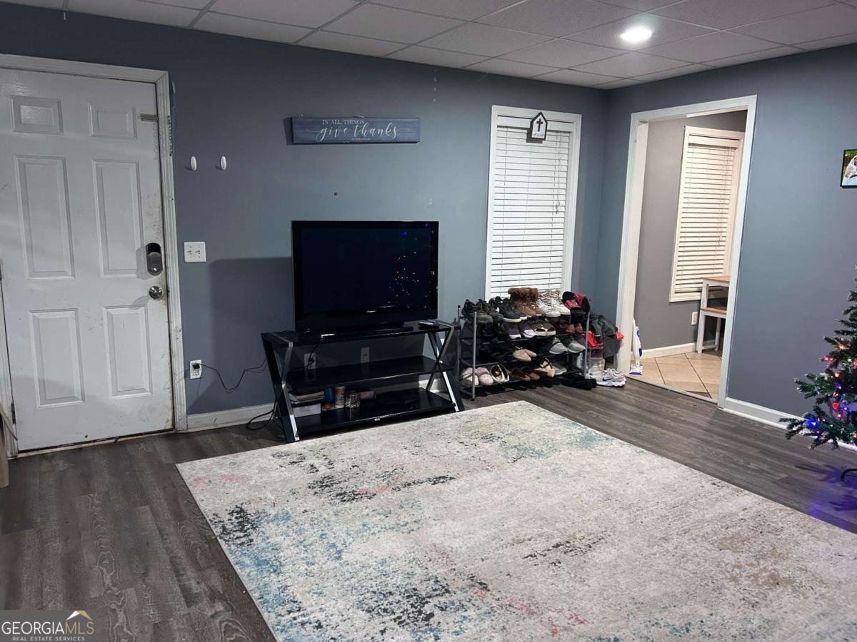 100 GORDONS LAKE Drive Temple - 36