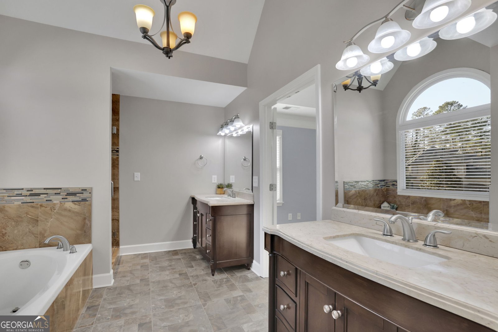 2412 Retreat Close Marietta - 45