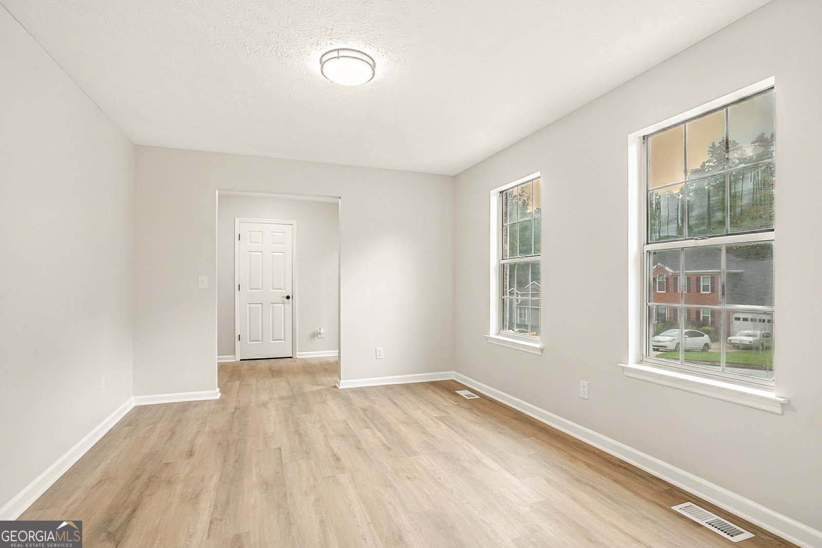 670 Timbergrove Drive Atlanta - 2