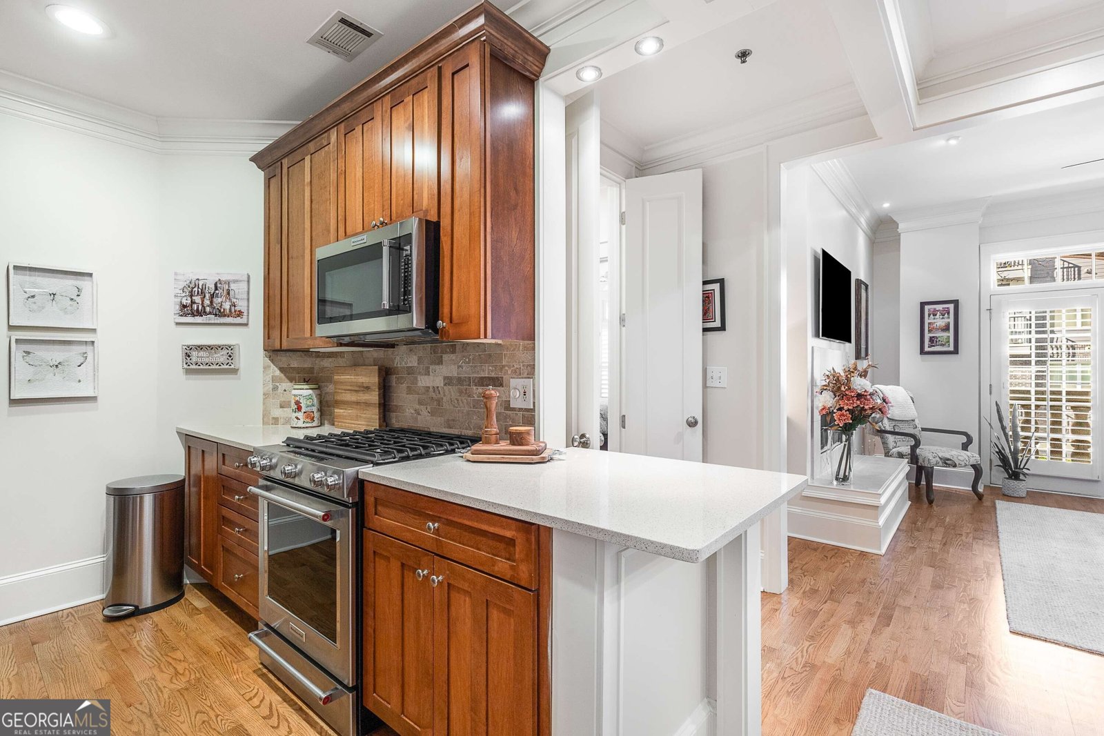 77 Peachtree Place Atlanta - 1