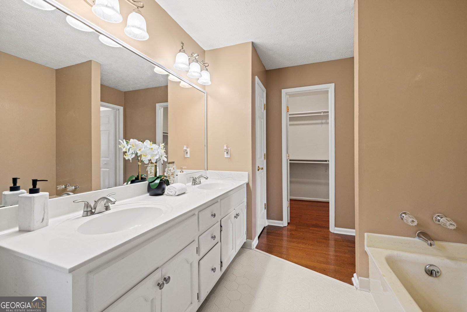 3402 Johnson Ferry Road Roswell - 29