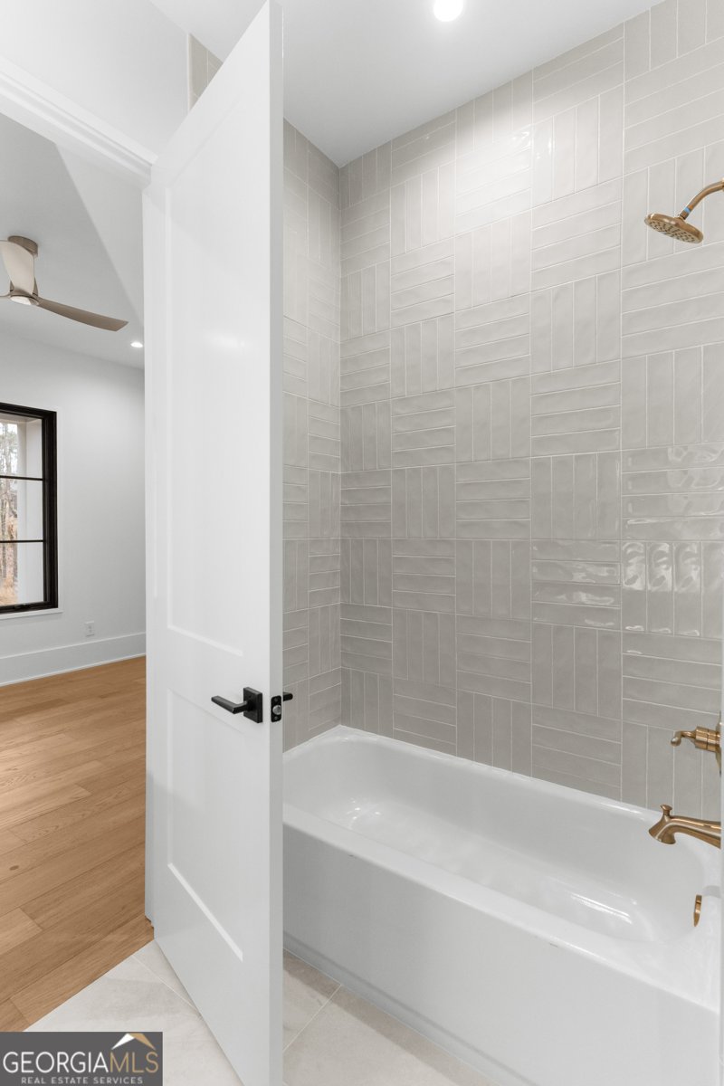 1131 Broadpoint Drive Greensboro - 70