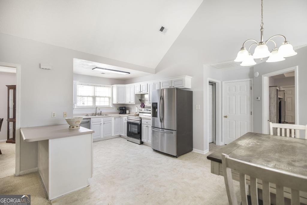 99 Duke Lane Kathleen - 4