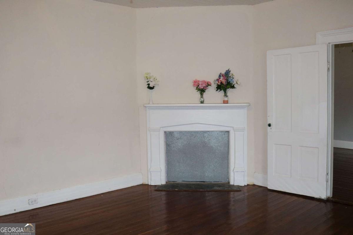 88 Railroad Avenue Carlton - 2