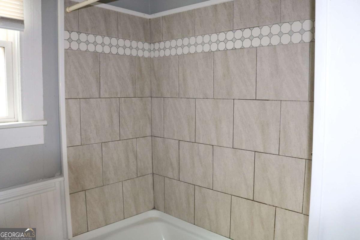 88 Railroad Avenue Carlton - 24