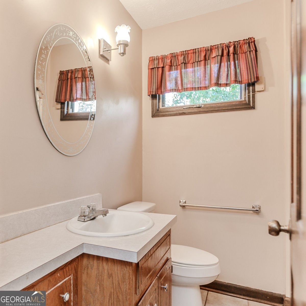 253 3rd Avenue Winder - 22