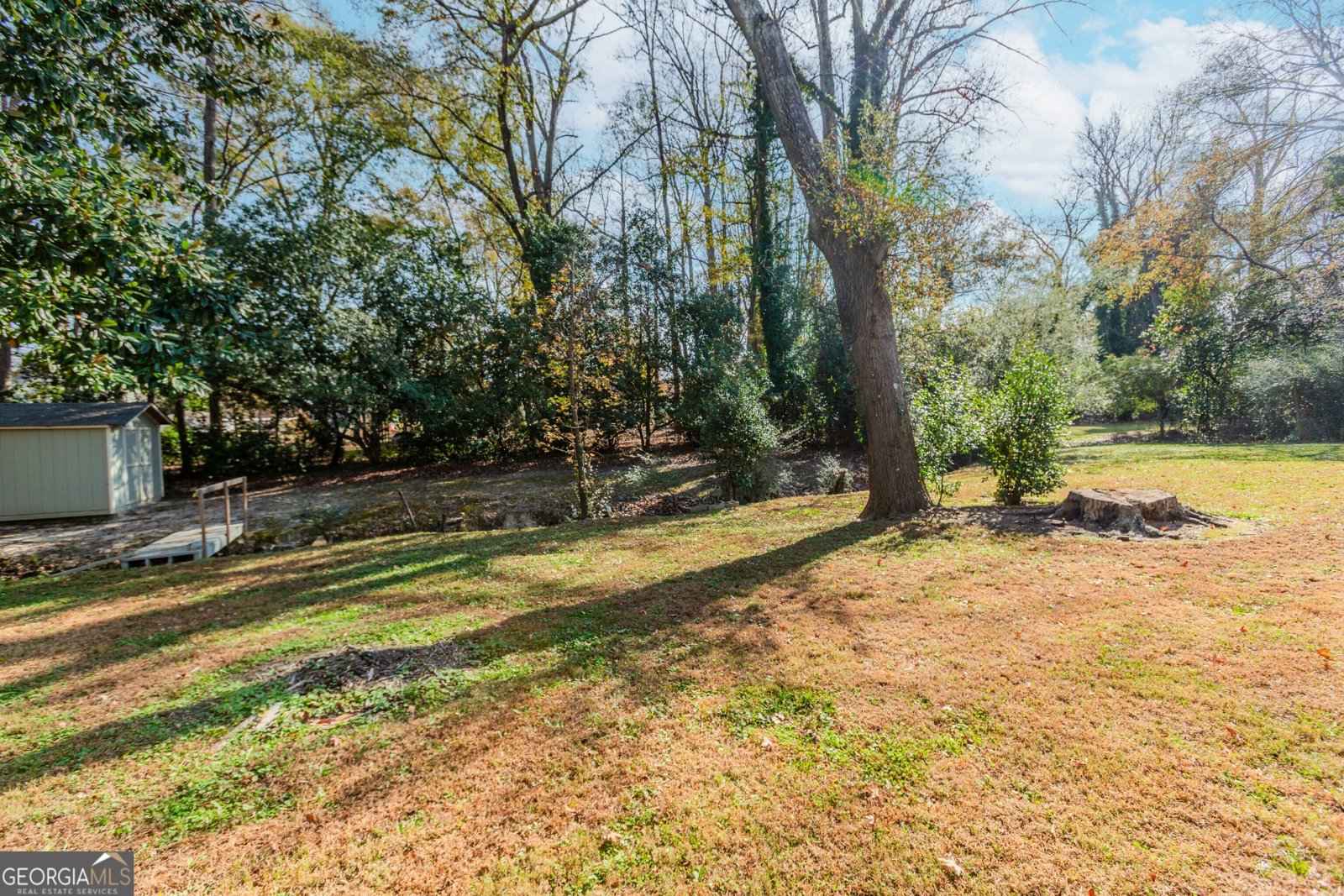 253 3rd Avenue Winder - 33