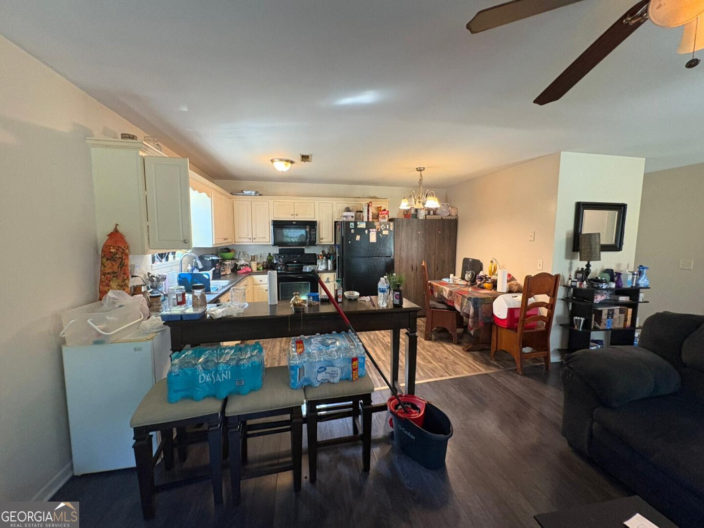 409 Florence Avenue Dalton - 9