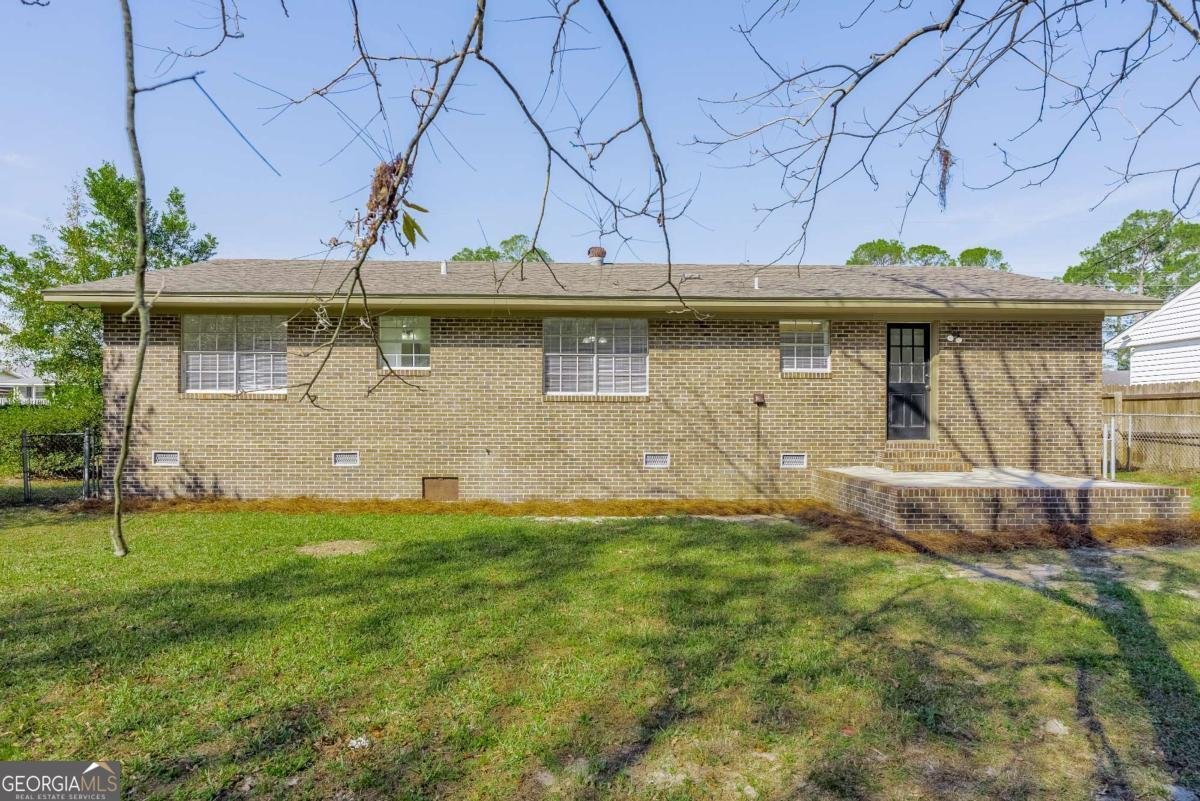 2122 Lakeview Drive Waycross - 21