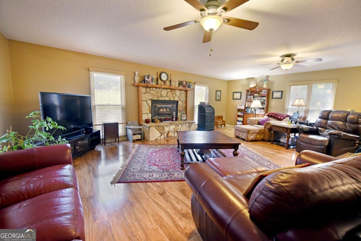 104 Bowers Circle Blairsville - 40