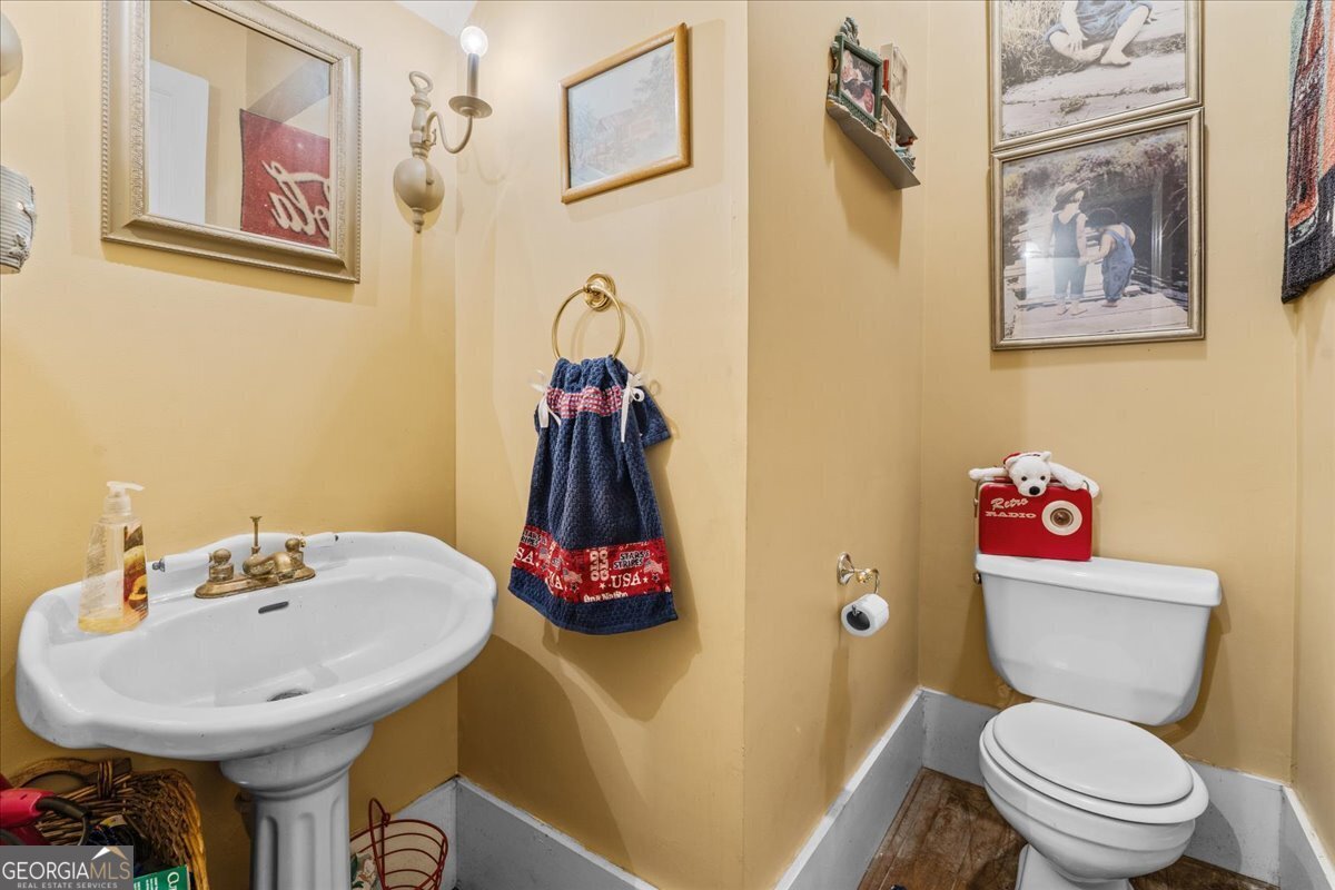 66 Merritt Street Hawkinsville - 13