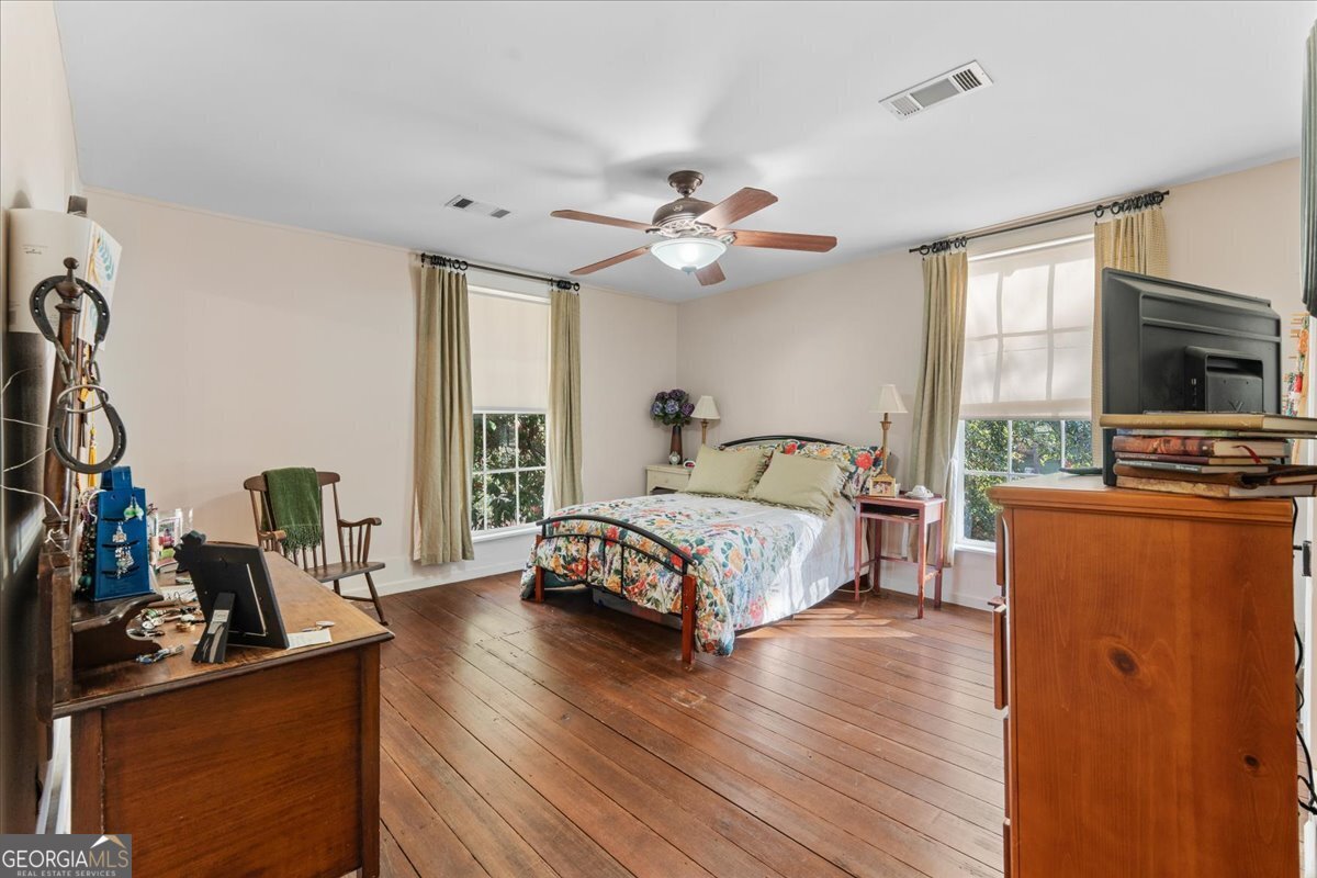 66 Merritt Street Hawkinsville - 18