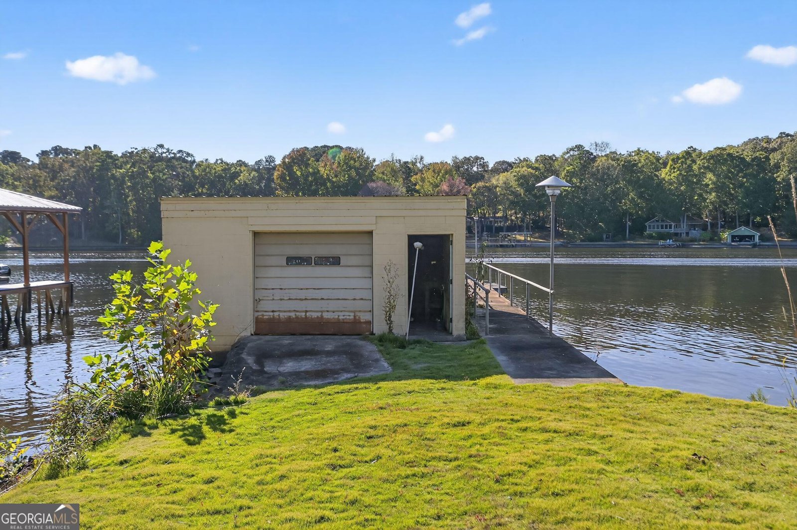 170 Waters Bridge Circle Covington - 17