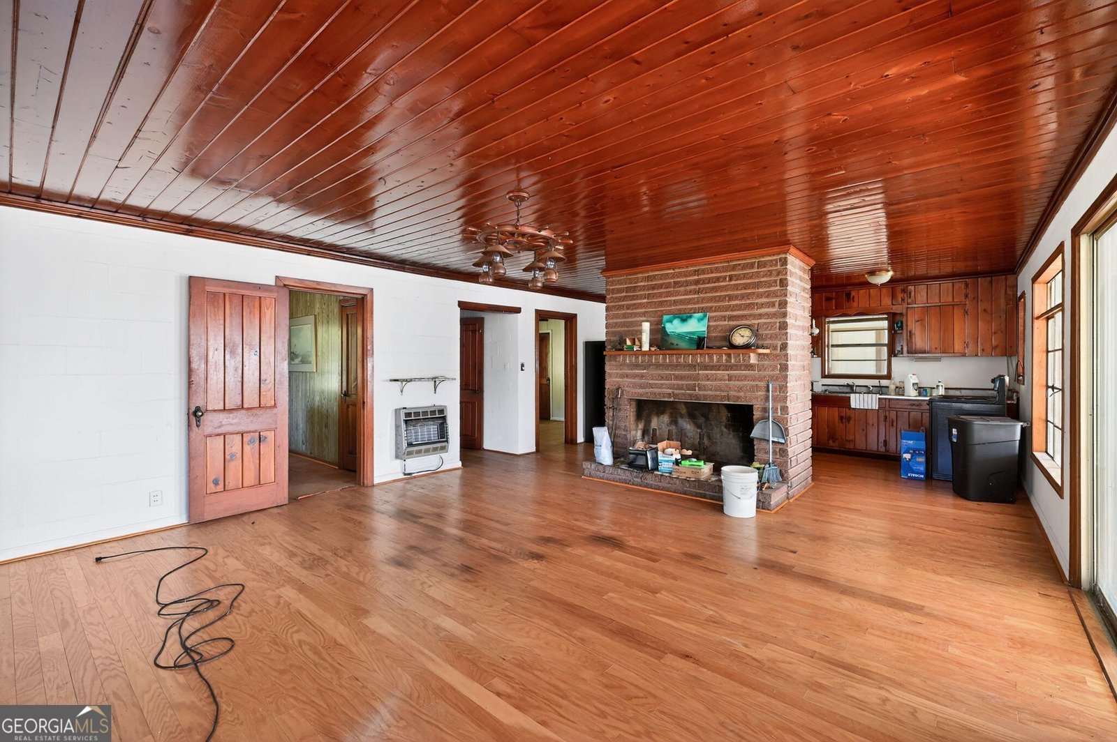 170 Waters Bridge Circle Covington - 18