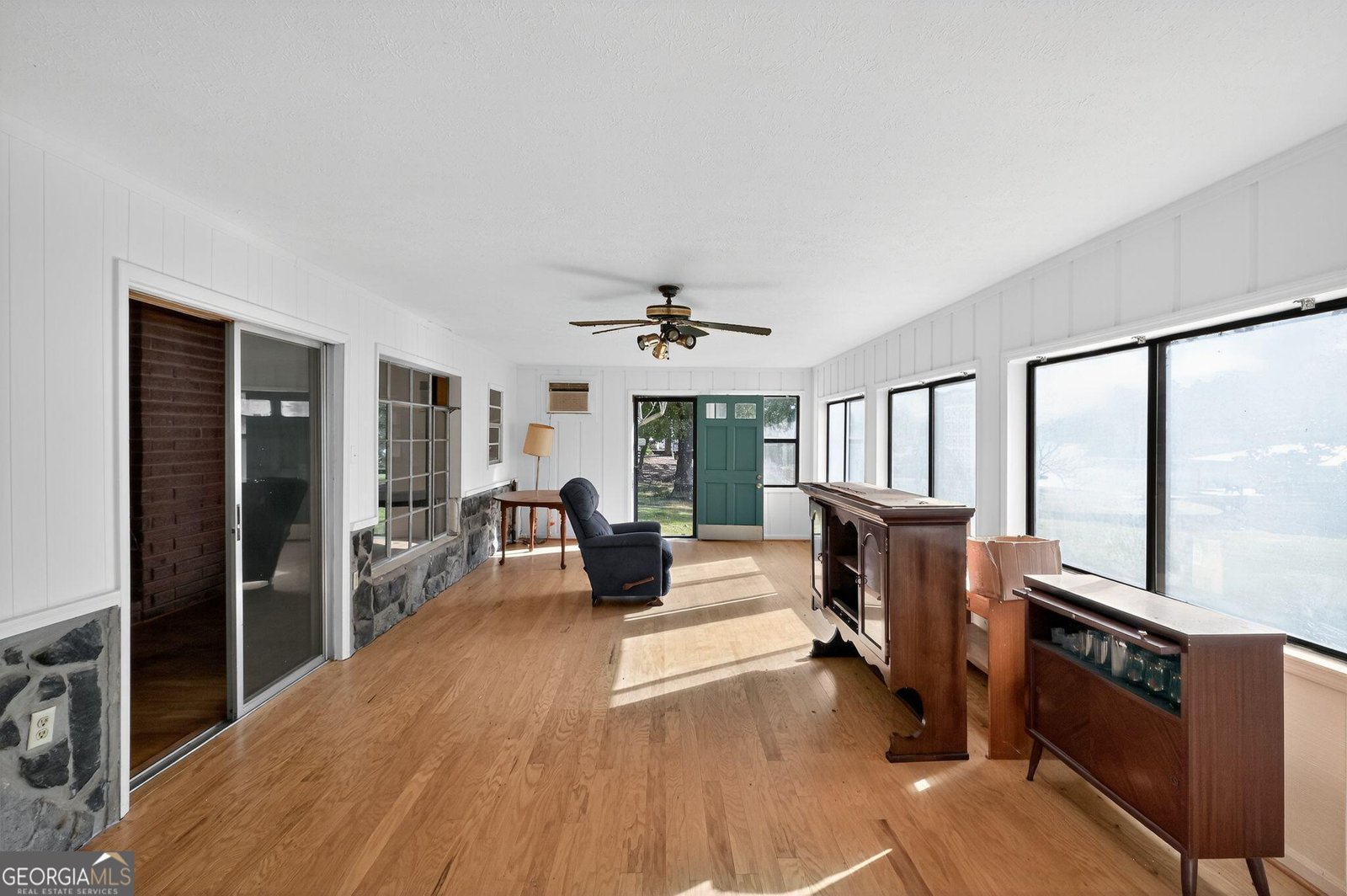 170 Waters Bridge Circle Covington - 24