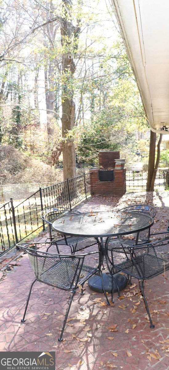 2682 Westchester Drive East Point - 11