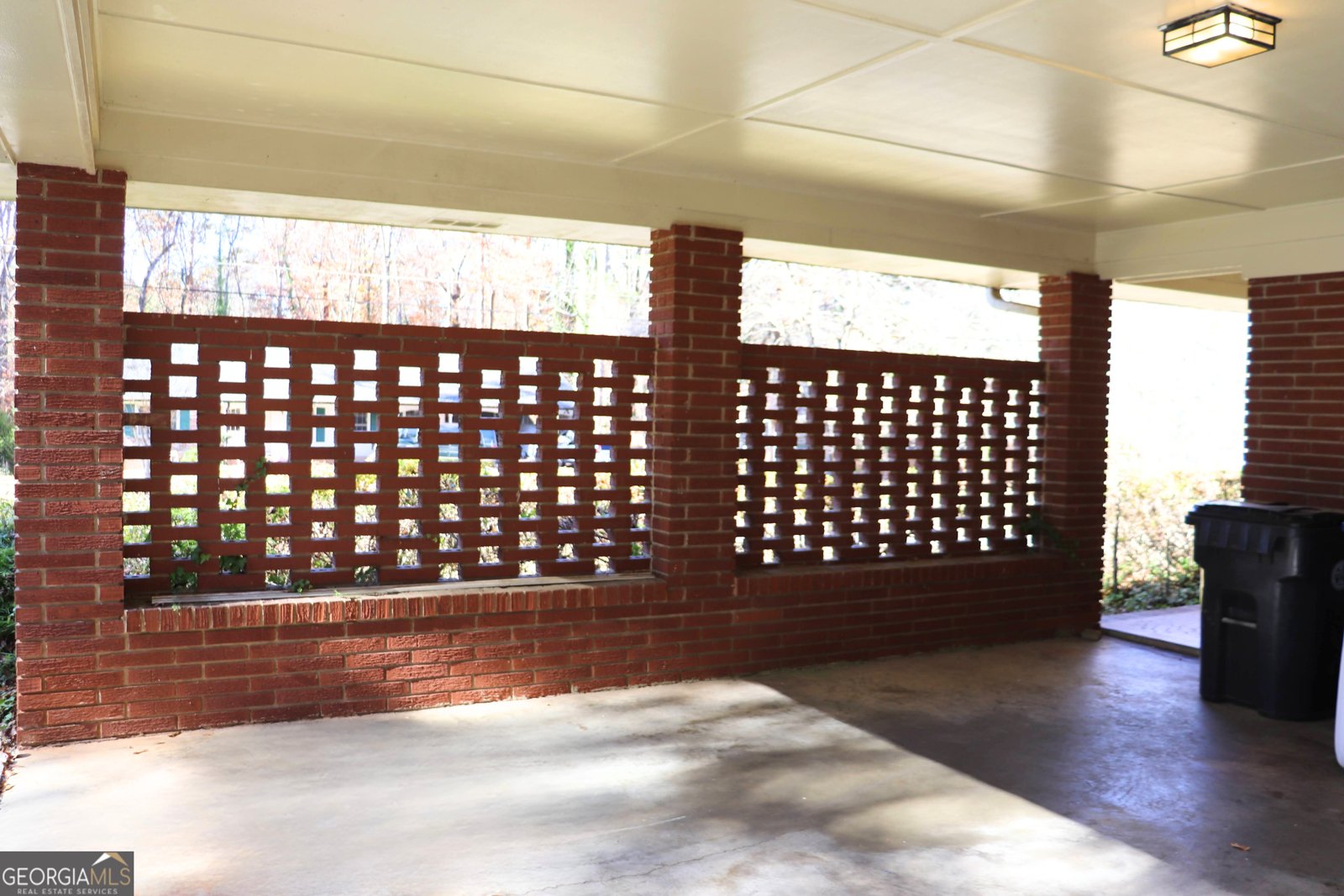 2682 Westchester Drive East Point - 3