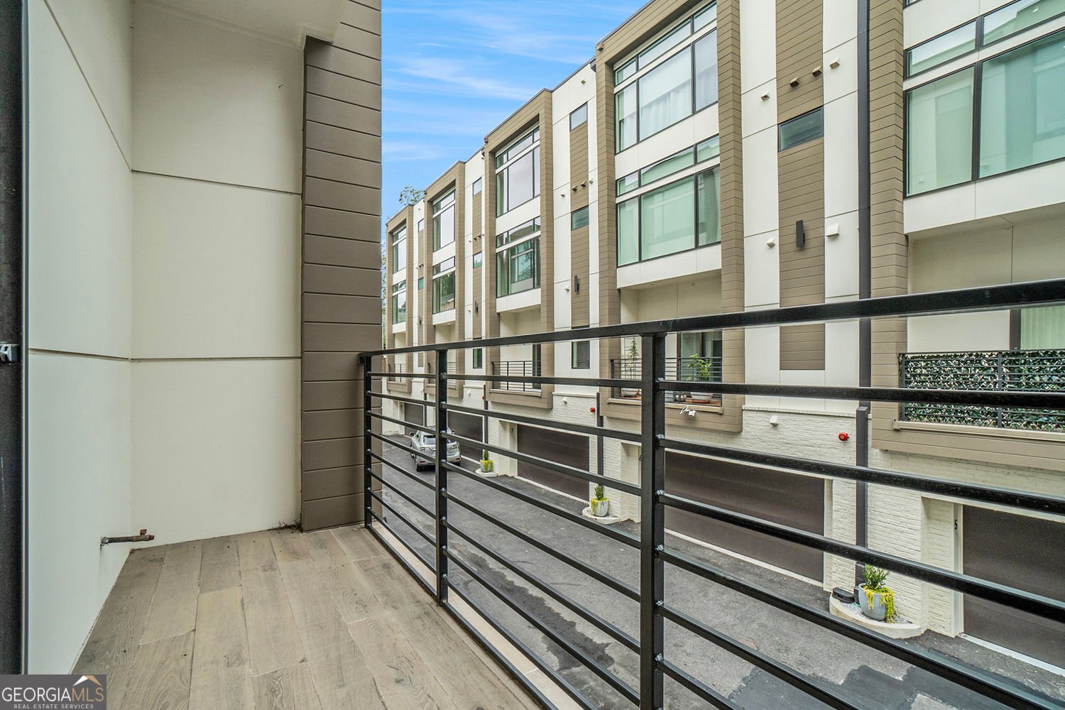 1099 North Avenue Atlanta - 25