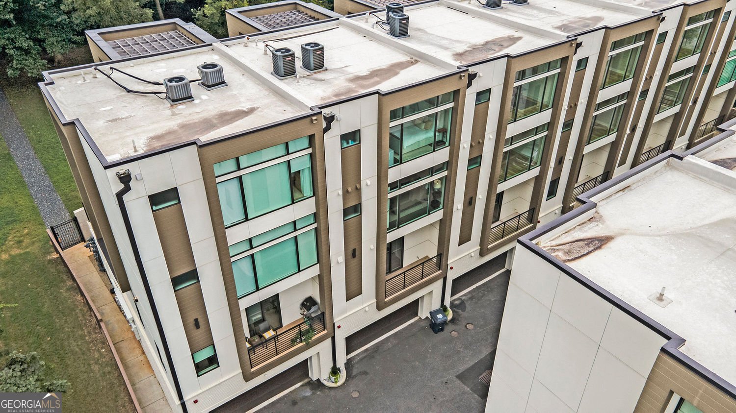 1099 North Avenue Atlanta - 58