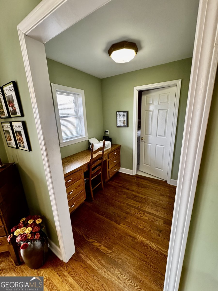 1064 Annandale Drive Clarkesville - 10