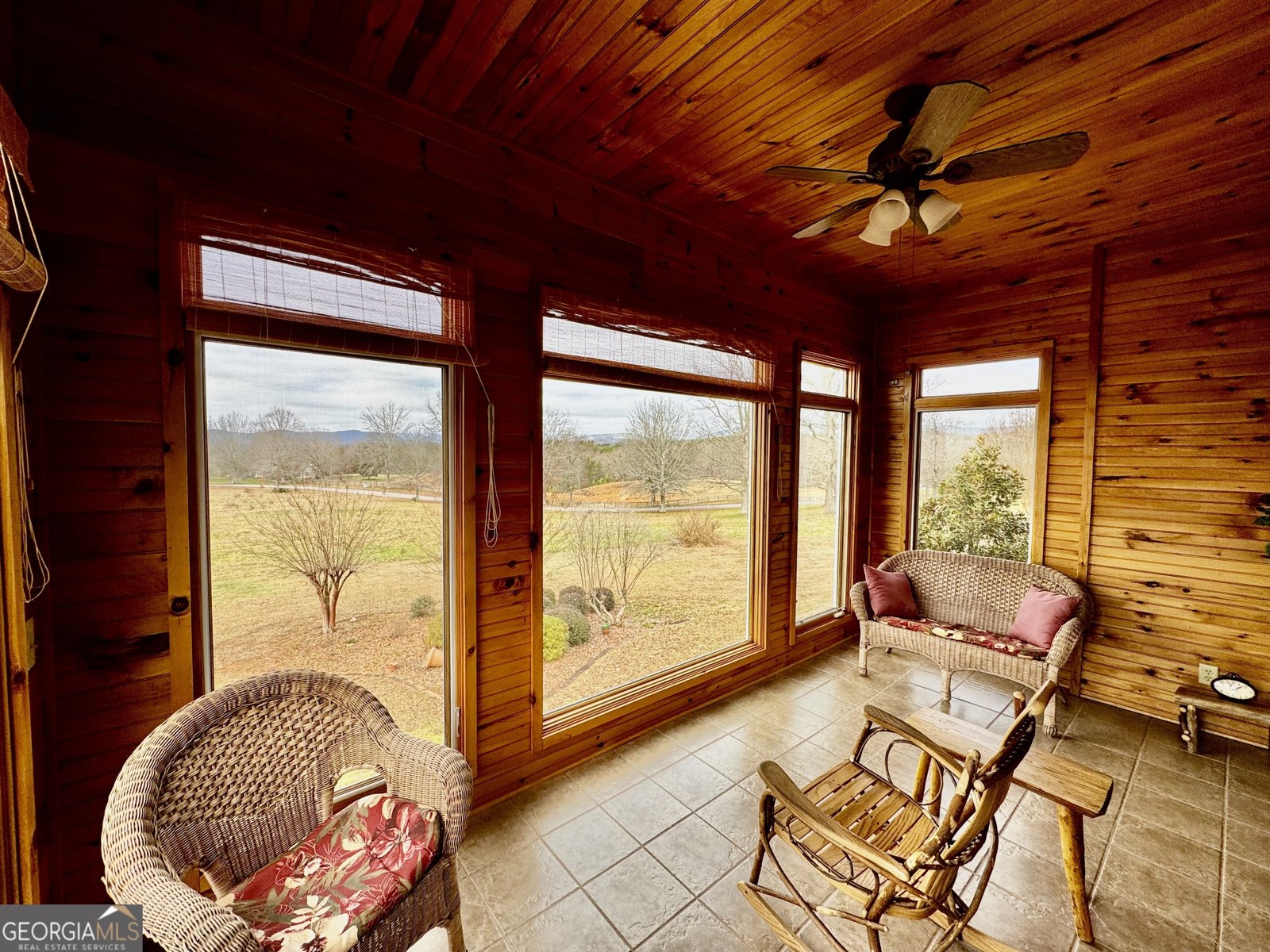 1064 Annandale Drive Clarkesville - 18