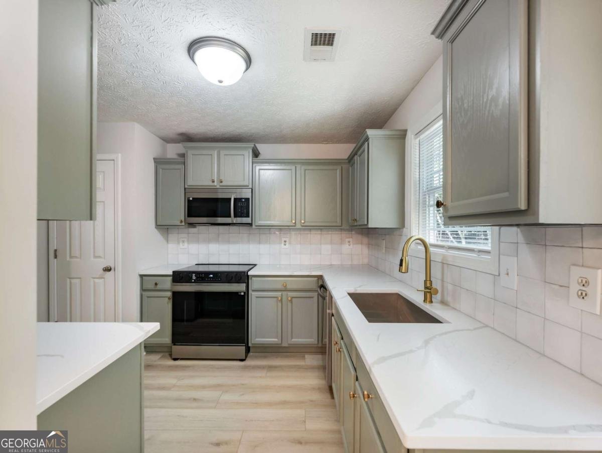 2010 Briar Creek Court Conyers - 10